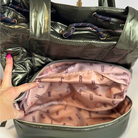 Stella & Dot Metallic OliveGreen CRUSH-IT Quilted Travel Tote / Gym/ WEEKEND BAG - Picture 7 of 14